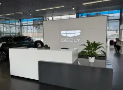 Сатурн-Л Geely — фото 2
