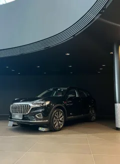 Hongqi, Панавто Запад — фото 1